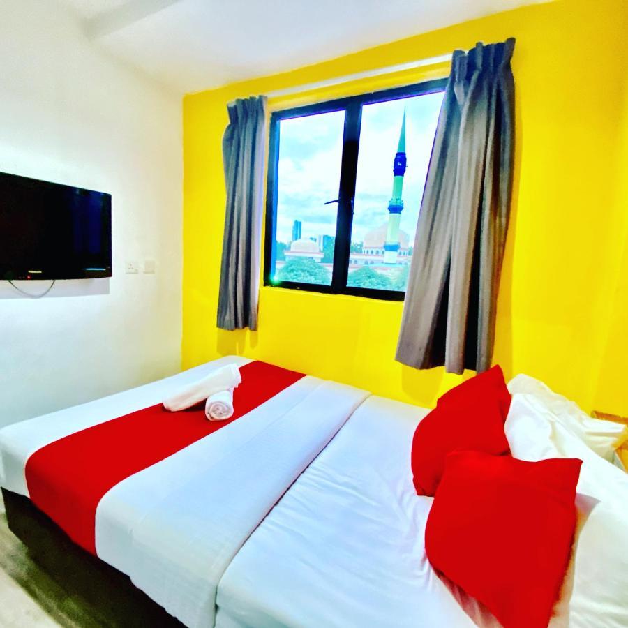 Hotel Aman- Nilai & Klia Exterior photo