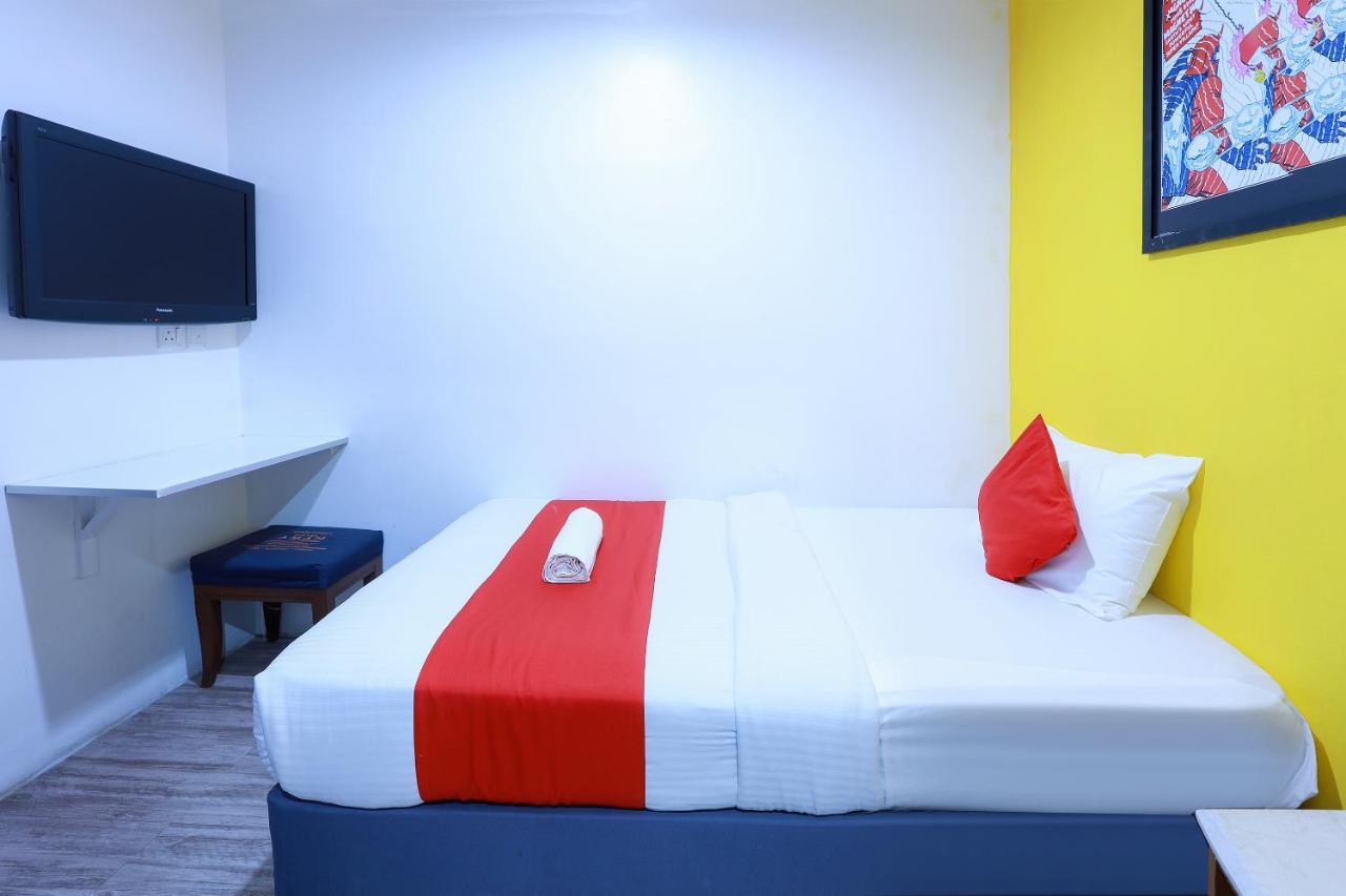 Hotel Aman- Nilai & Klia Exterior photo